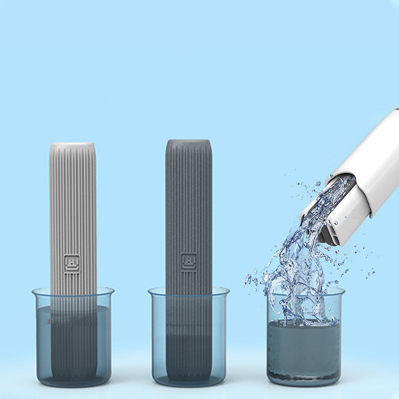 Mini Sponge Mop designed for quick cleaning of smooth surfaces including glass and cars.