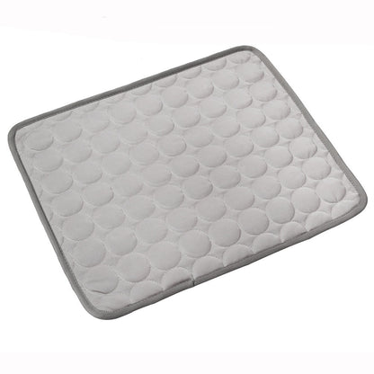 Cat and dog on cooling mat - suitable for all breeds and sizes